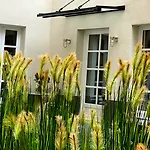 Hotel La Lanterne & Spa By Timhotel