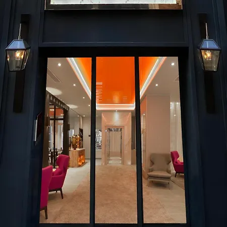 La Lanterne & By Timhotel Paris