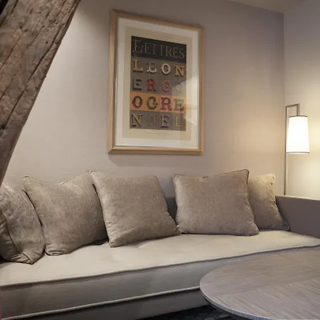 La Lanterne Hotel