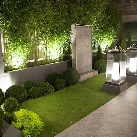 Hotel La Lanterne 4*