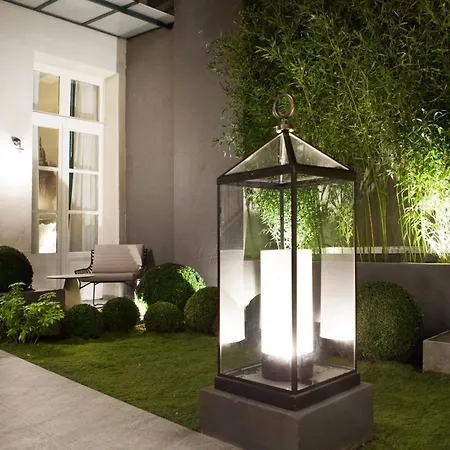 La Lanterne Hotel