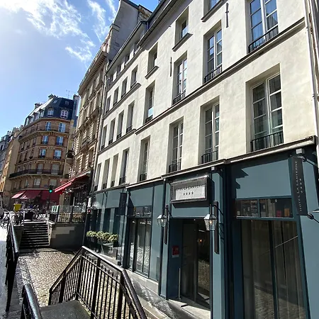 La Lanterne 4* Parigi